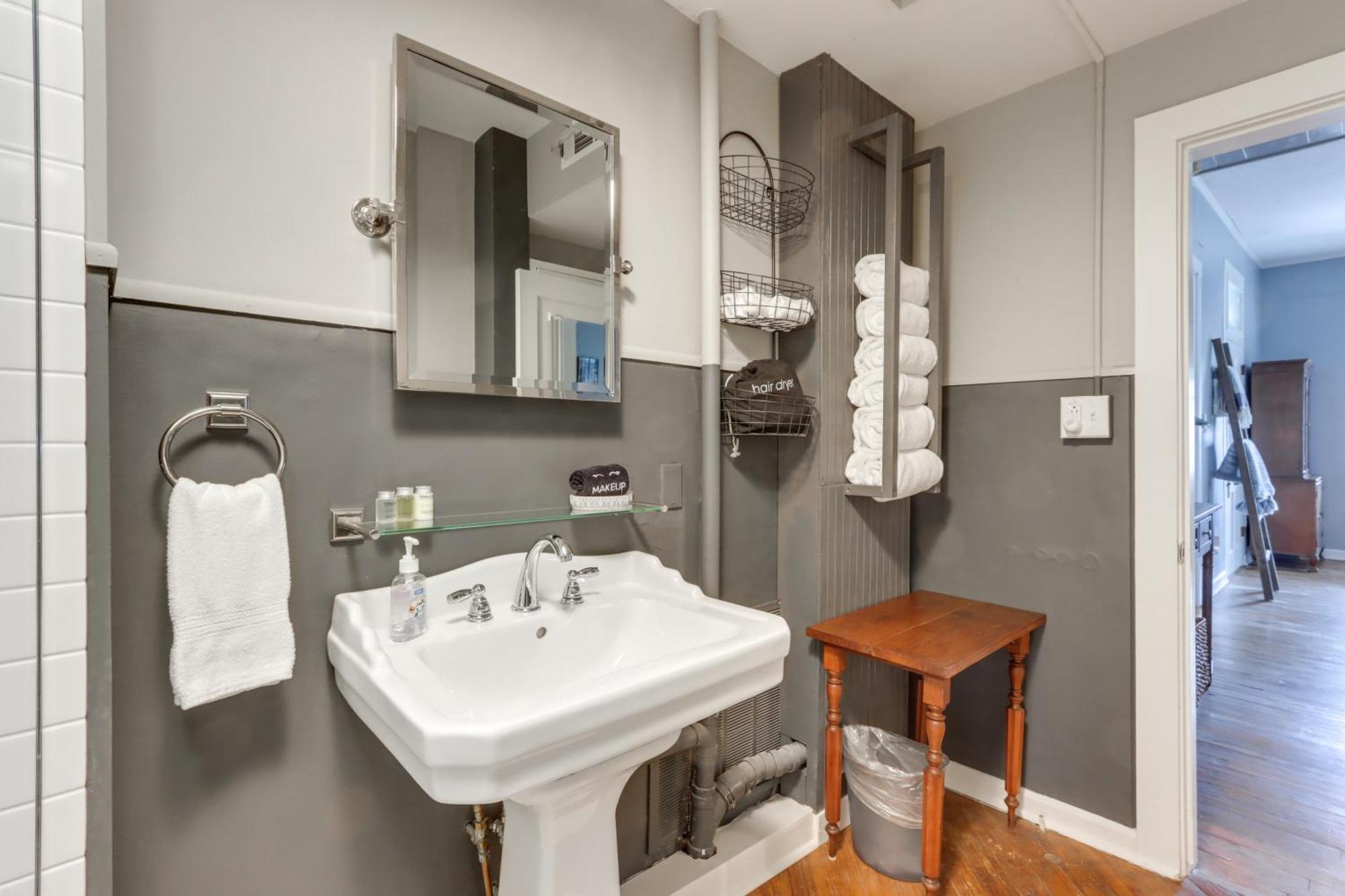 Cozy Eureka Springs Cottage, Walk To Dtwn! Exterior photo